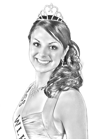 bethany_1 pencil.jpg